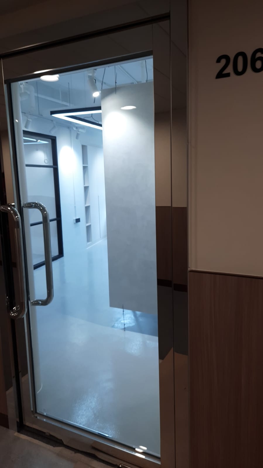 啟德商業大廈206室